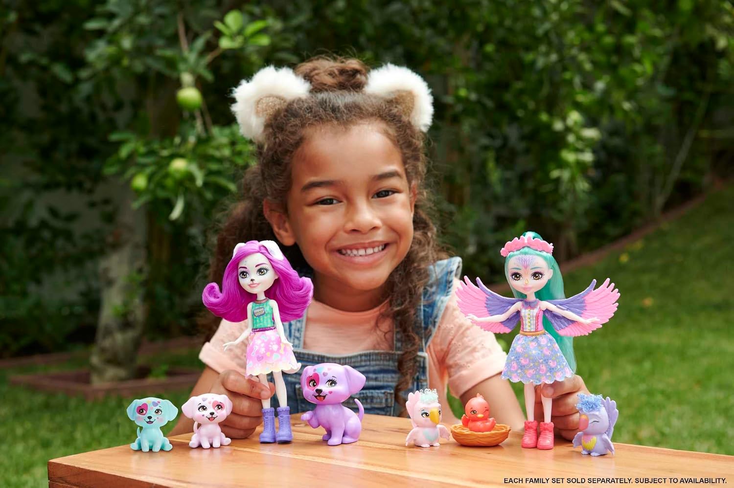 Mattel Enchantimals: Главна улица City Tails - Семейство врабчета Filia (HKN15)