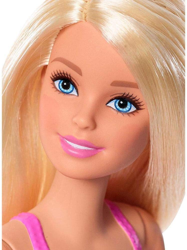 Mattel Barbie lutka plaža - Blondinka v temno roza kopalkah (DWK00)