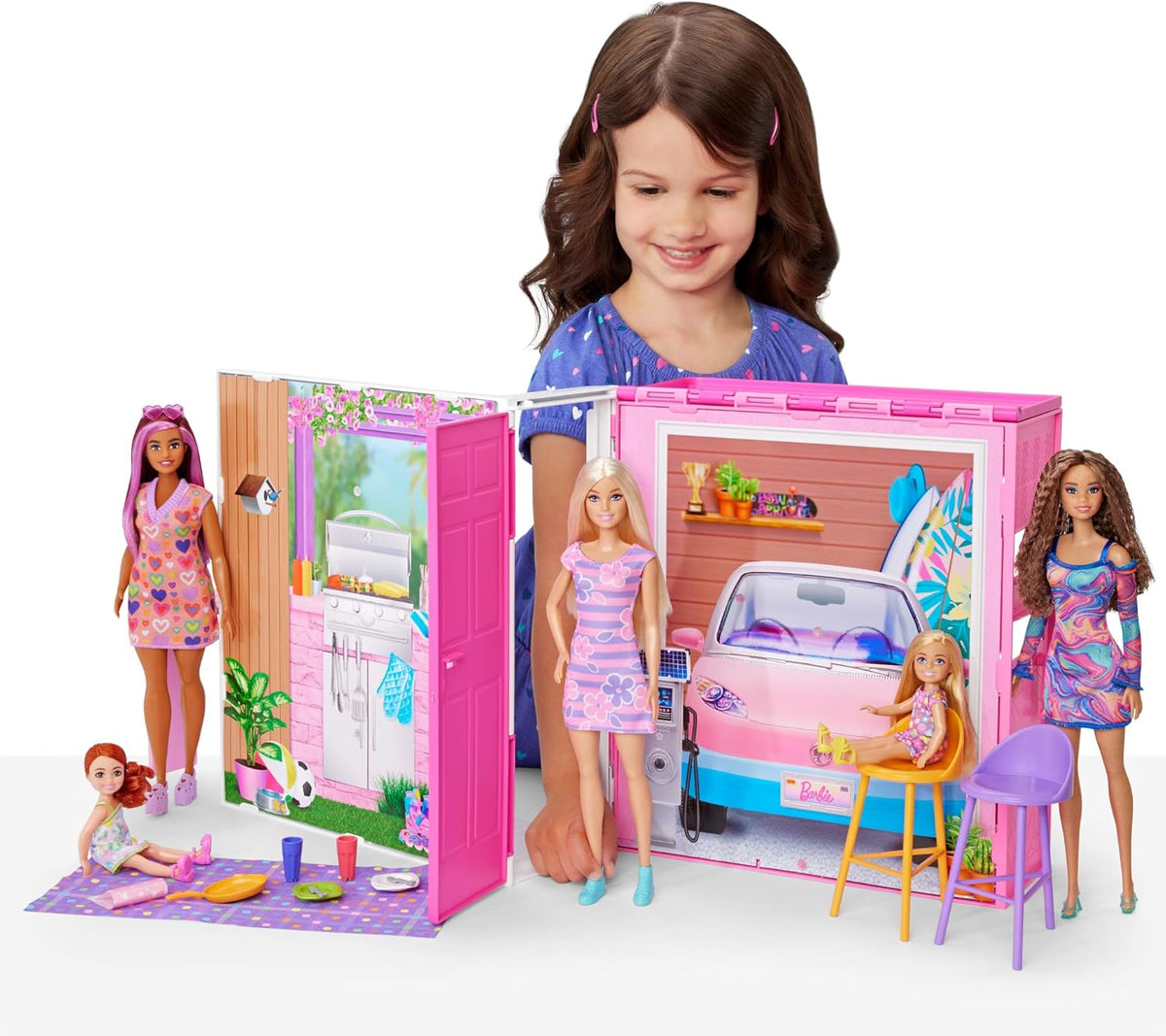Barbie počitniška hiška z Barbie lutko (HRJ77)